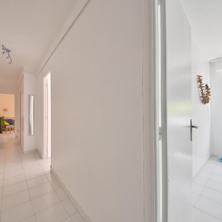 Near CAP D'ANTIBES & BEACH Two-bedroom - Appartement - 10