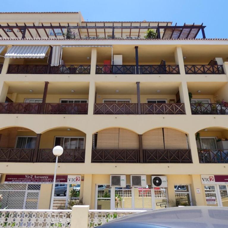 Playa Lux Los Cristianos - Apartamento con vistas a las montañas - 9