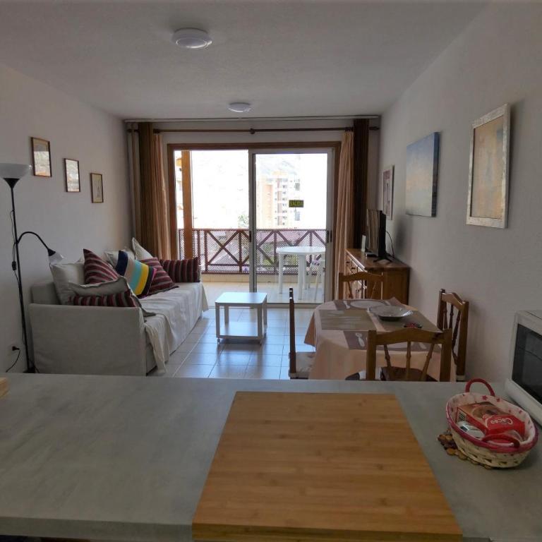 Playa Lux Los Cristianos - Apartamento con vistas a las montañas - 8