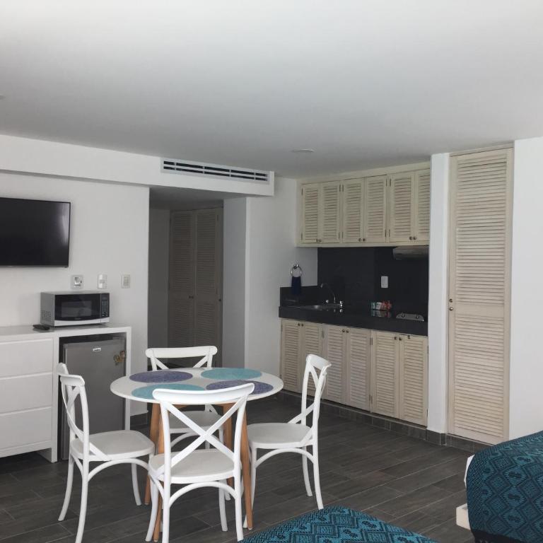 Estudios Yalmakan - Studio Apartment with Sea View - 3