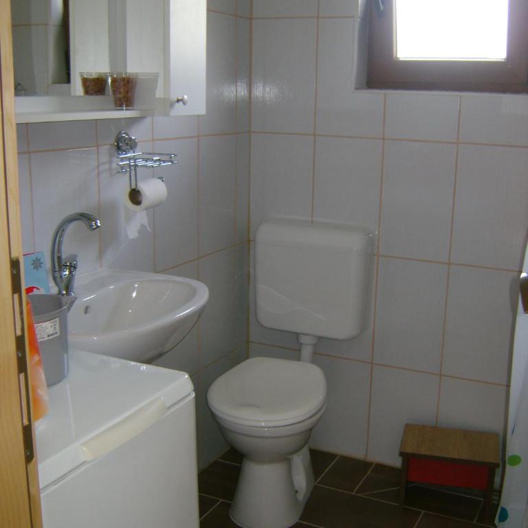 Guest House VEZ Bihac - Four-Bedroom House - 37