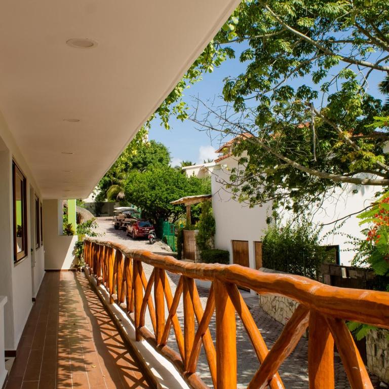 Hotel Azul Maya - Quadruple Apartment with Partial Sea View - 4