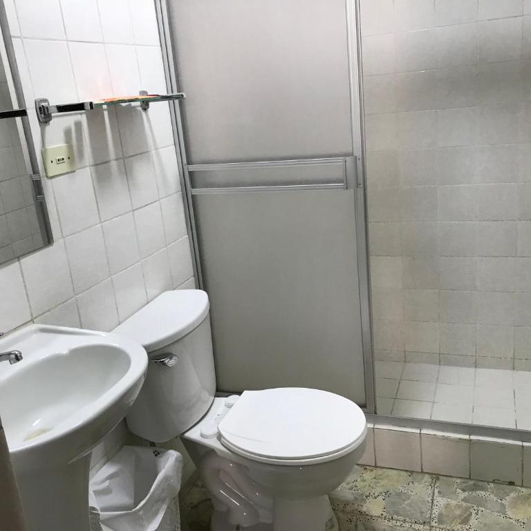 Villa San José - Twin Room with Private Bathroom - 2