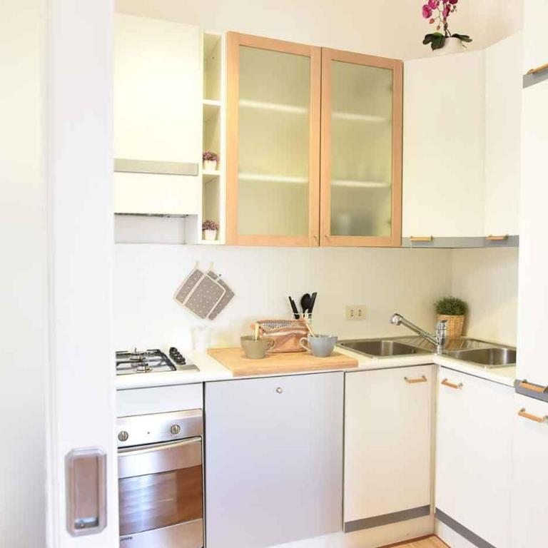 Romantic Flat near Metro Flaminio - Superior Apartment - 25