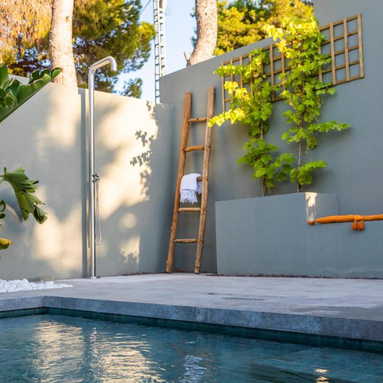 Boutique Villa Moraira, private luxe villa with views all at one level 1000m2, heated pool & jacuzzi WIFI close to center Moraira - Villa with Private Pool - 6