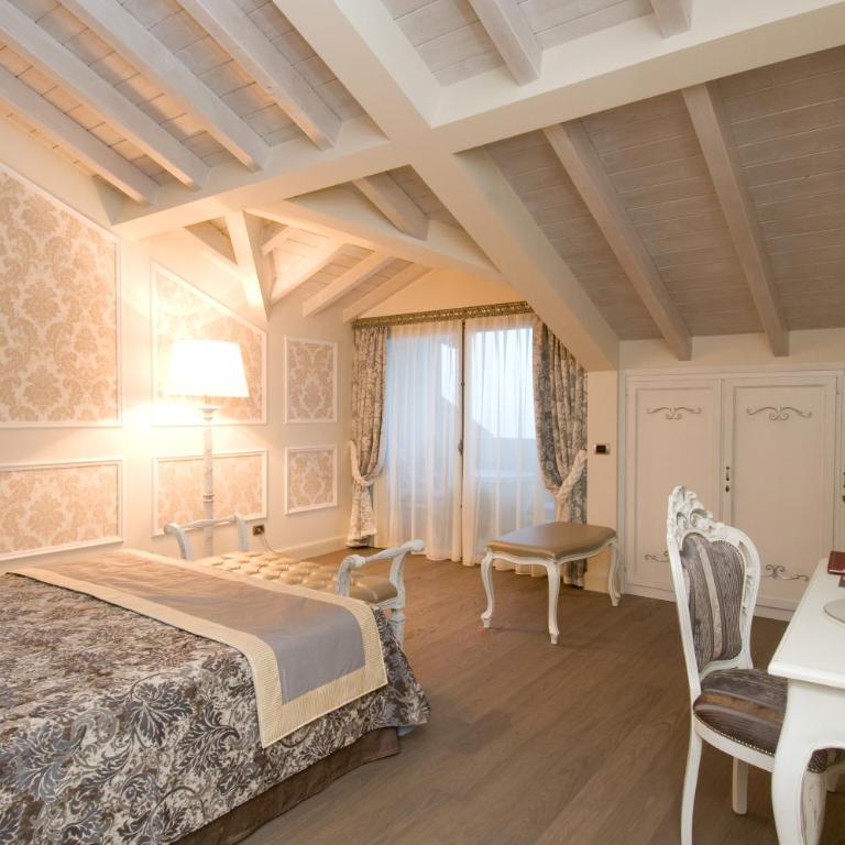 Hotel Villa Del Sogno - Camera Matrimoniale/Doppia con Letti Singoli con Vista Lago. - 4