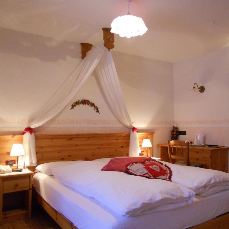 Hotel Garnì Salvanel - Doppel-/Zweibettzimmer mit Balkon - 1