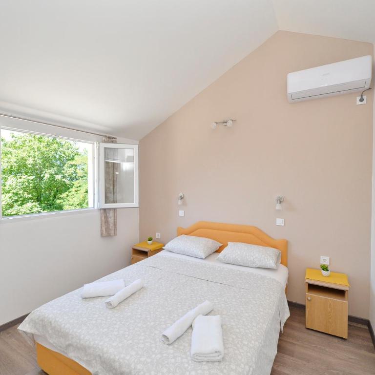 B & M Apartments - Apartment with Sea View - 22