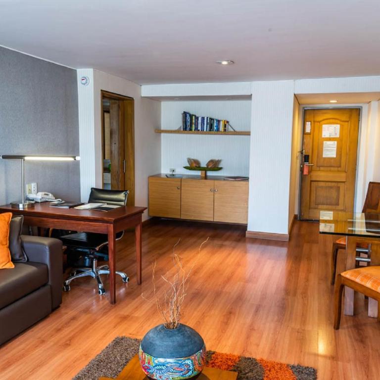 Bogota Plaza Hotel - Suite con bañera - No fumadores - Cama extragrande - 3