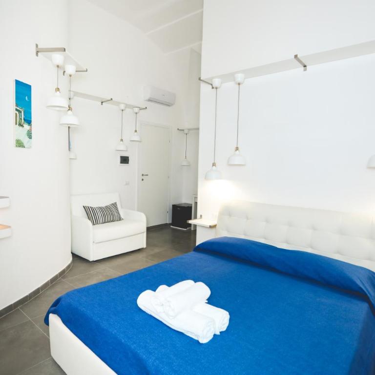IL VIAGGIATORE VIA INDIPENDENZA 2 - Camera Tripla Comfort con Doccia - 5