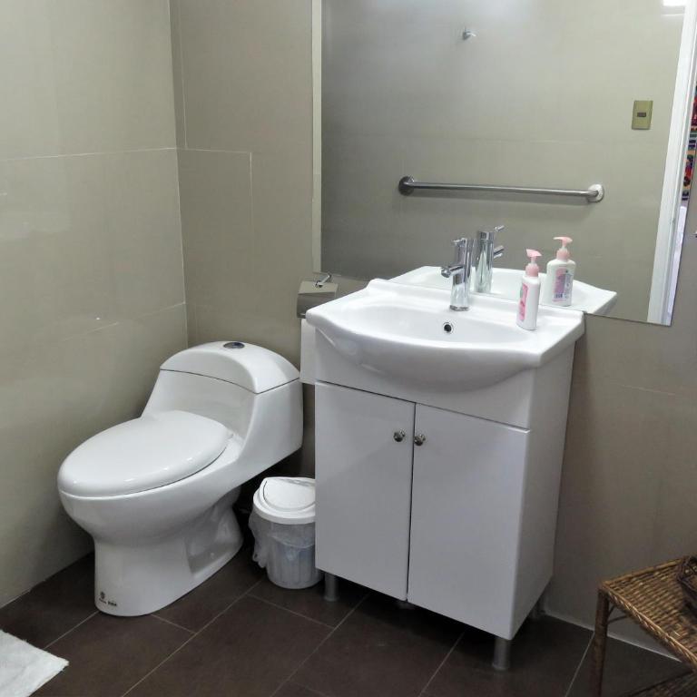B&B Rocas Santo Domingo - Habitación Doble - 2 camas - 3