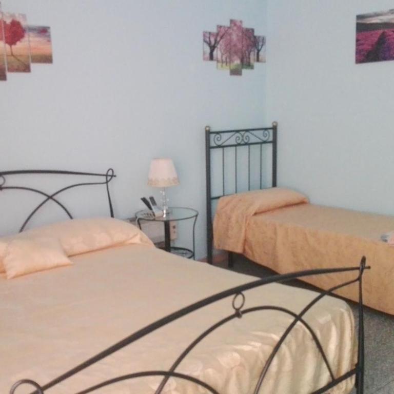 B&B Bella Stella - Triple Room with City View - 4