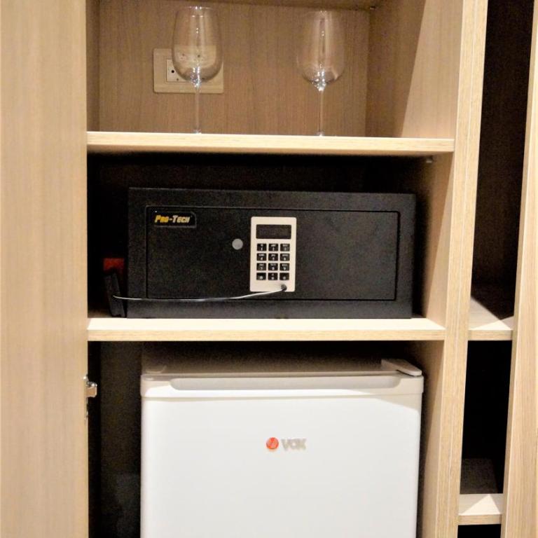 Hotel Villa Gracia - Standardna Dvokrevetna Soba sa Bračnim Krevetom/Zasebnim Krevetima - 32