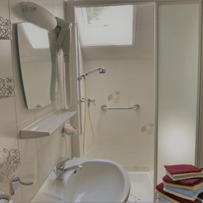 Residence Chris Appart - Appartement avec Balcon - 12