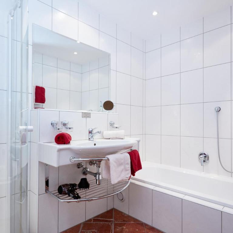 Hotel Hubertus - Suite - 3
