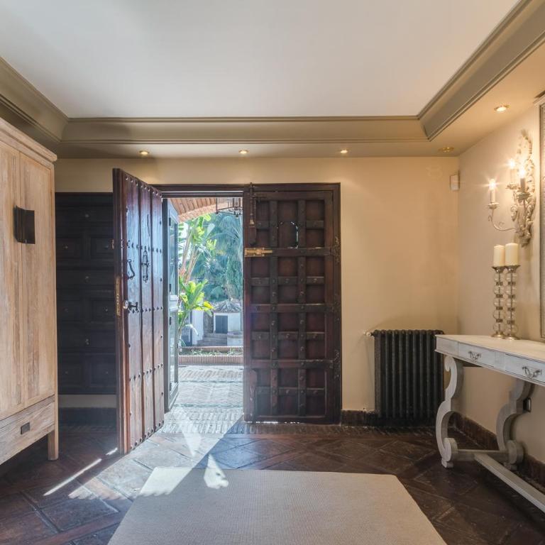 Authentic Andalucia - Villa - 16