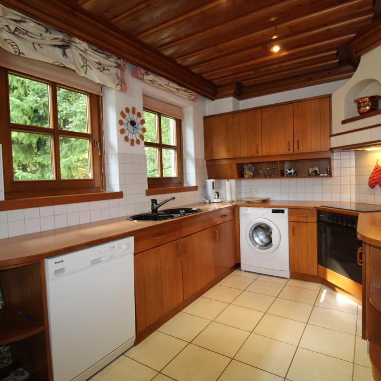 Haus Franz by ISA AGENTUR - Deluxe Apartment mit 4 Schlafzimmern - 8