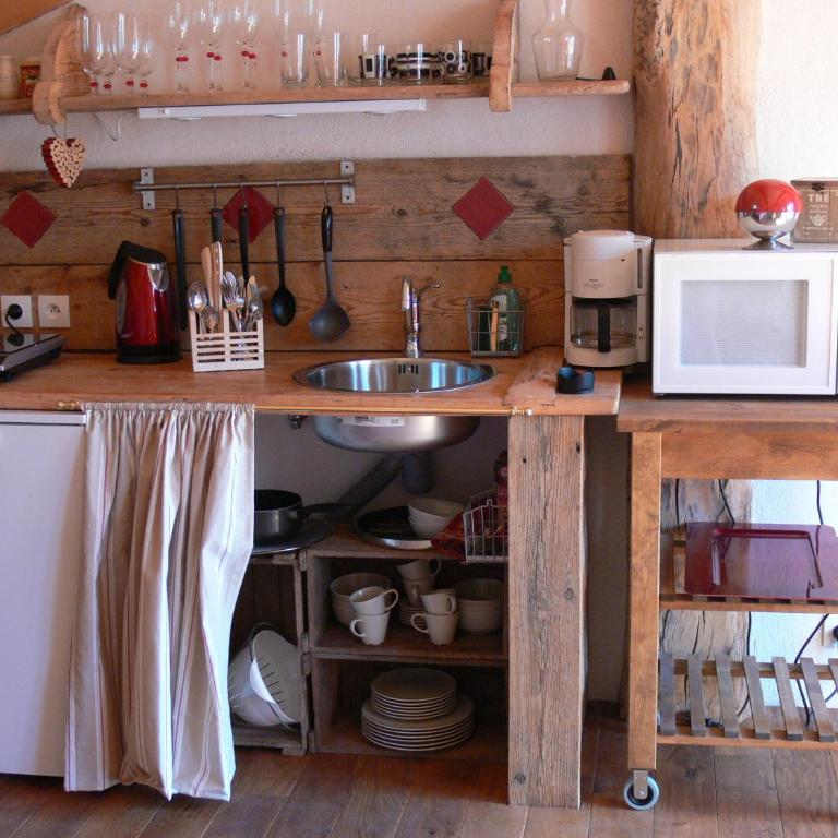 A la Bouge'Hôtes - Chambre Familiale avec Terrasse - 6