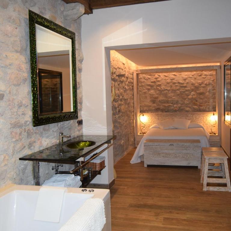 Hotel Històric - Estudio Deluxe - 5