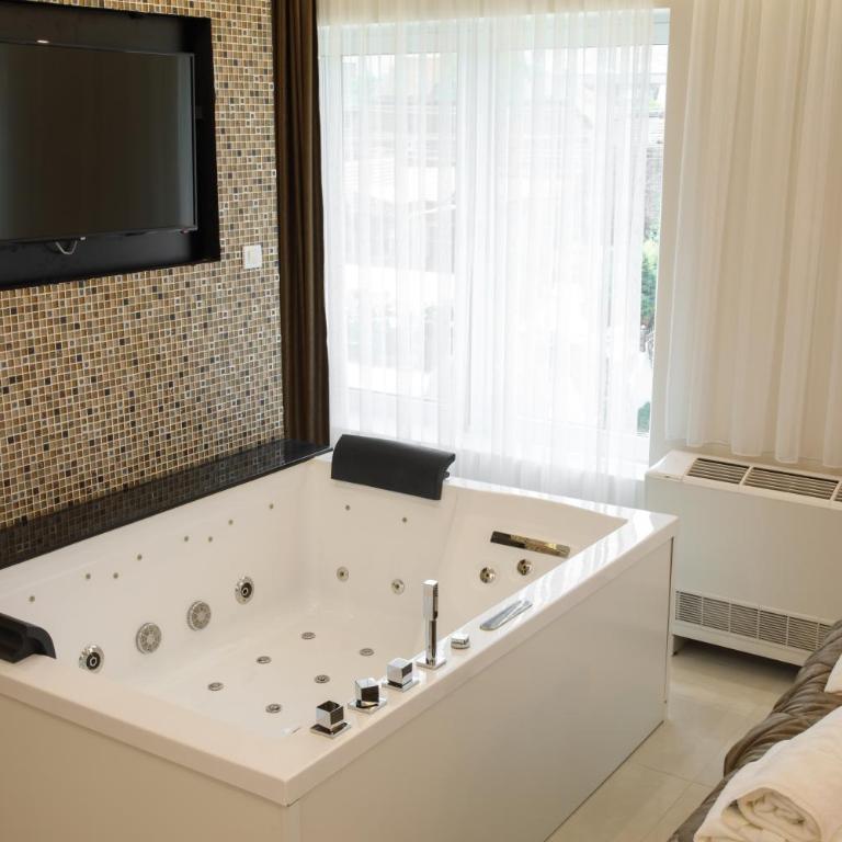 Princ Apartment - Deluks Dvokrevetna Soba sa Bračnim Krevetom - 23