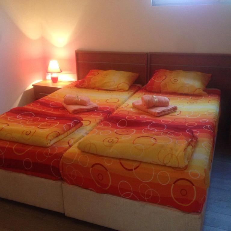 Smeštaj "Lapčević" - Porodična Soba s Kupatilom - 1