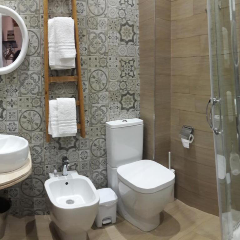 "Suliscenti" Dimora Siciliana B&B - Camera Matrimoniale con Bagno Privato - 2