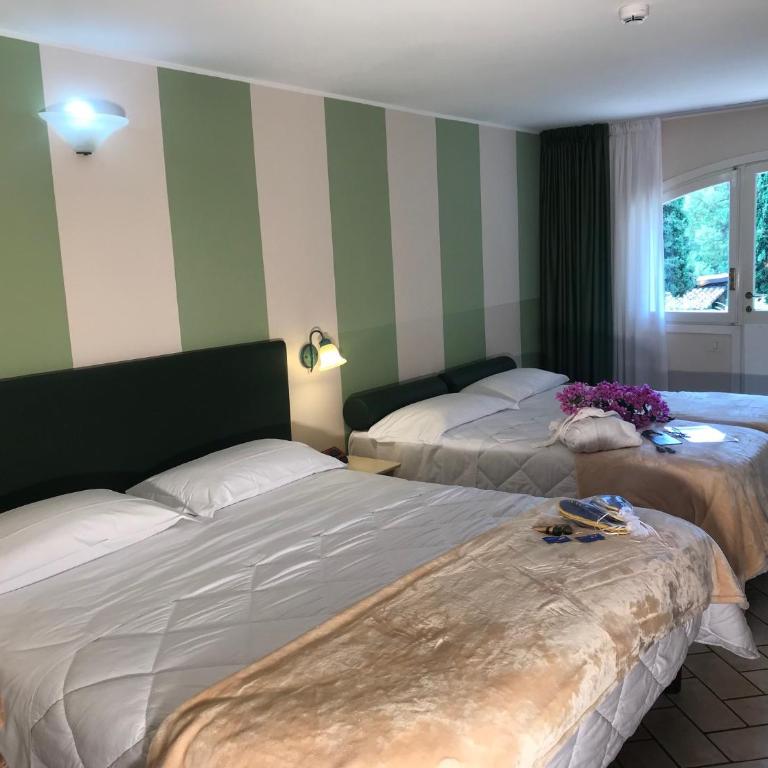 West Garda Hotel - Camera Familiare (4 Adulti) - 3