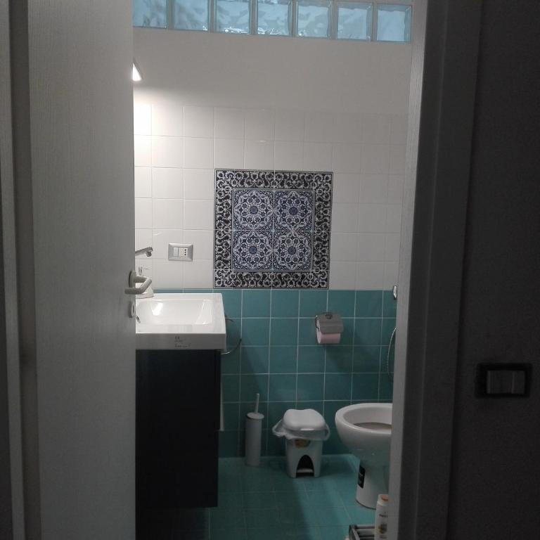 Liudan&rooms Affittacamere - Camera Matrimoniale/Doppia con Letti Singoli con Bagno in Comune - 20