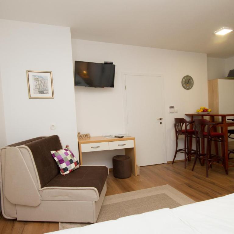 Sweet Dreams Studio Apartment - Apartment - 8