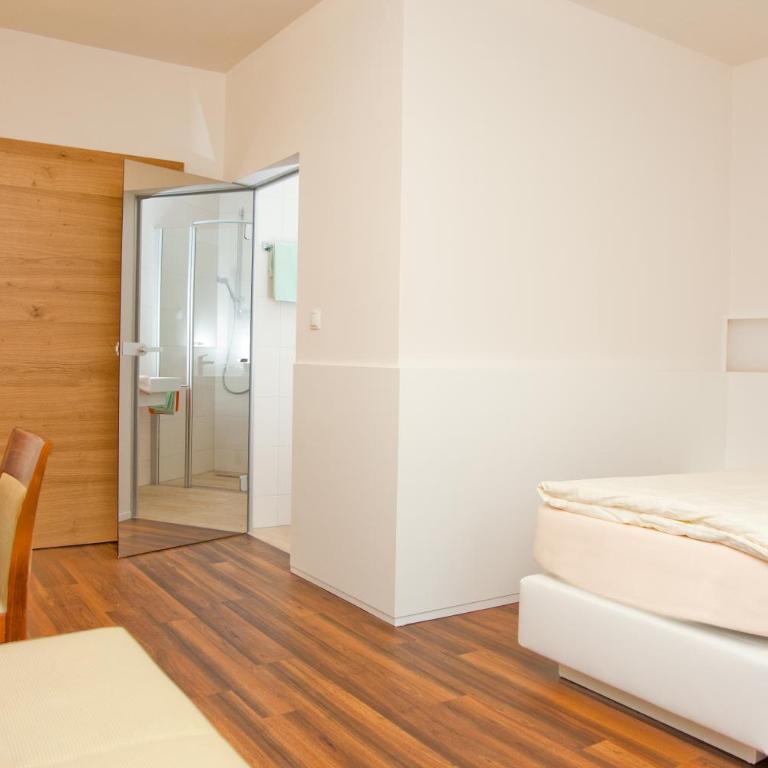 Gasthof Pack "Zur Lebing Au" - Doppel- oder Zweibettzimmer - 7