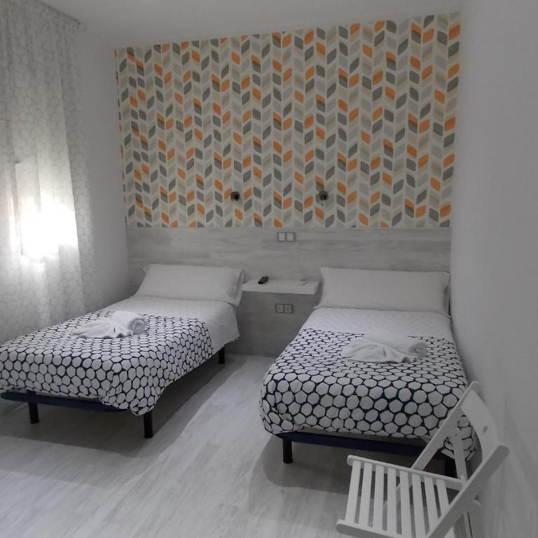 Bloom Inn Madrid - Standard Twin Room - 9