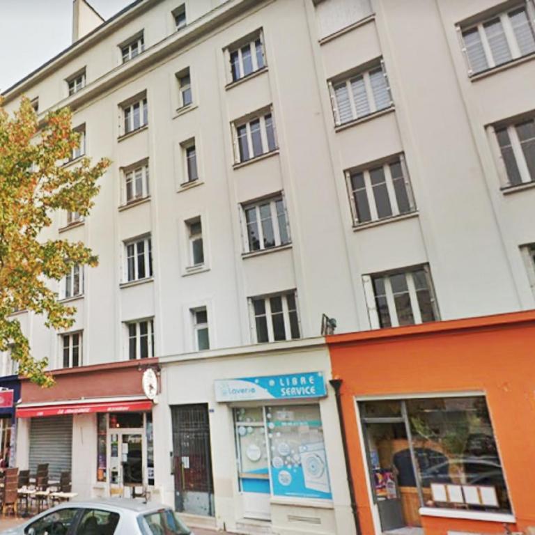 F2 Golden Lounge, Hyper Centre, Parking - Appartement - 12