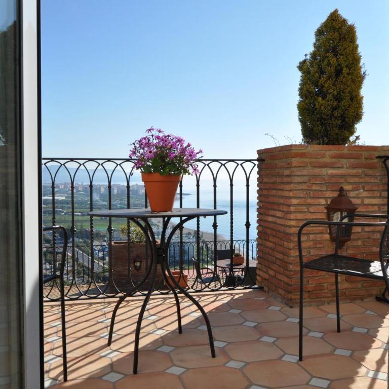 Welcome Inn Nerja guest house Luxury Bed & Breakfast - Suite Junior con terraza - 7
