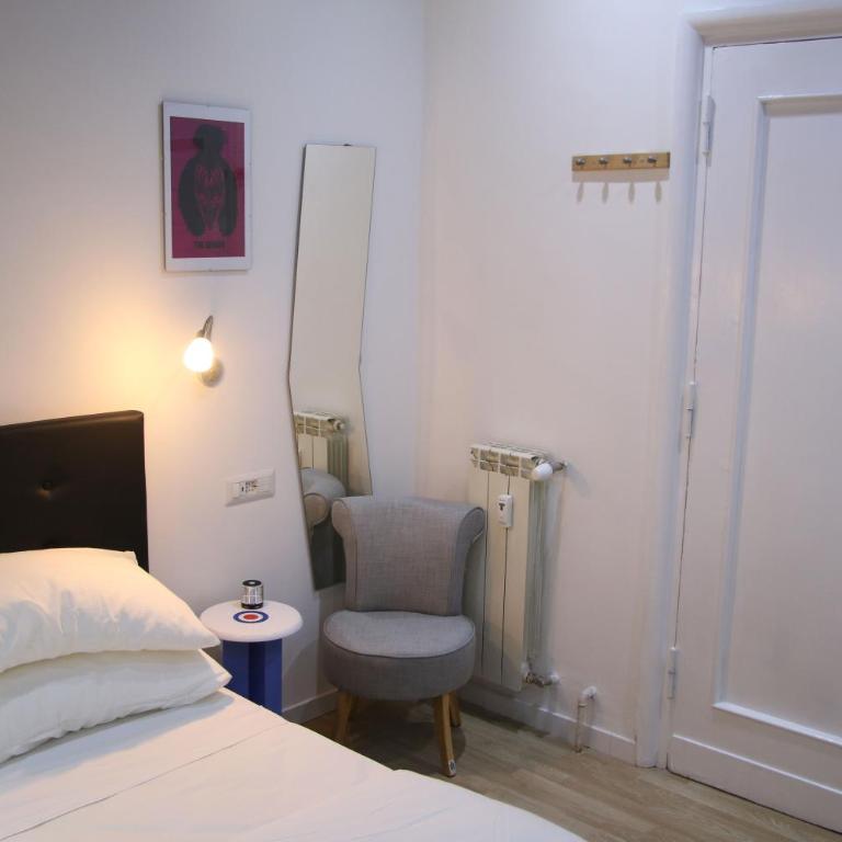 Mila Guest House - Camera Matrimoniale con Bagno Privato - 8