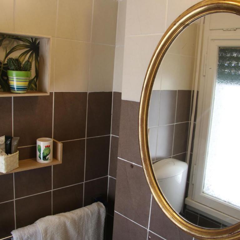 Mila Guest House - Camera Matrimoniale con Bagno Privato - 16