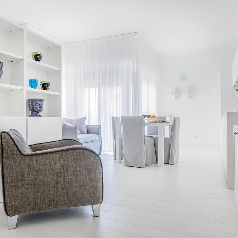 White Stylish Apartments 2 - Appartamento Standard - 1