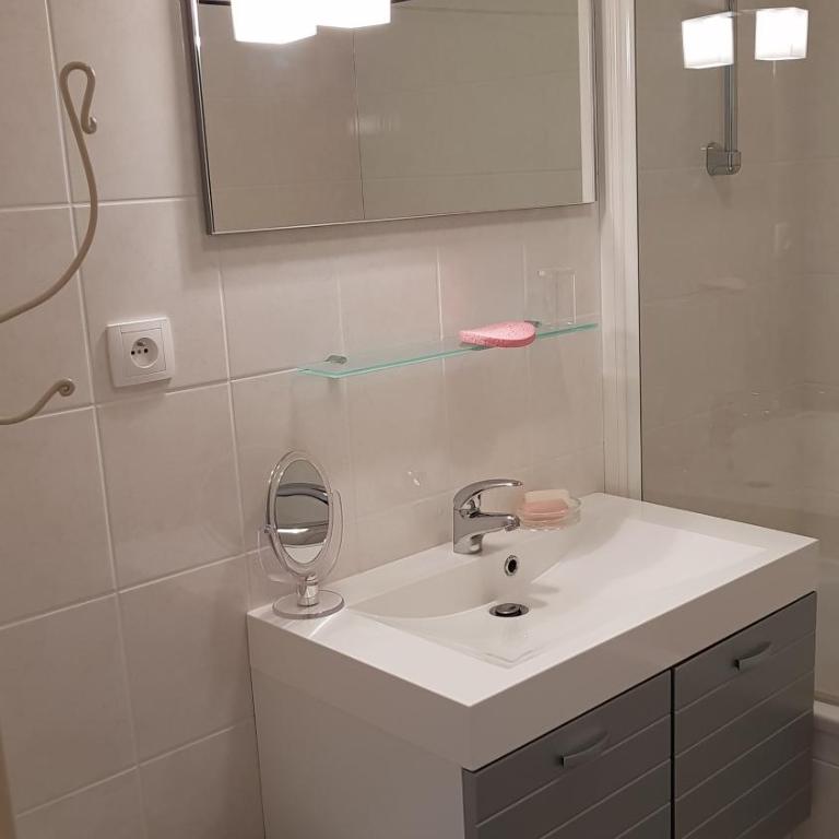 F2 SUR LES HAUTEURS DE GERARDMER - Appartement - 10