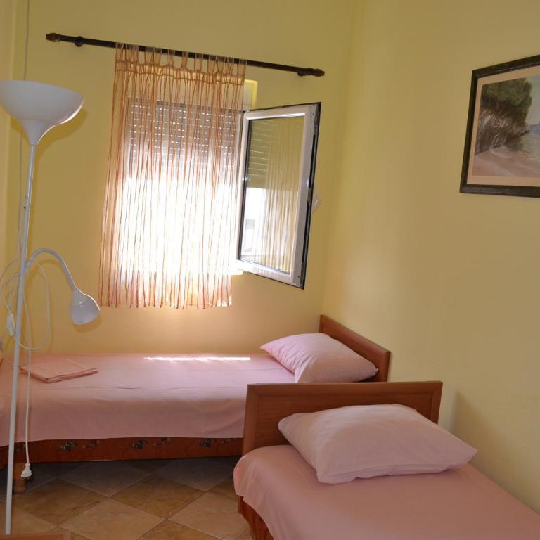 Apartments Milosevic - Apartment with Sea View - 16