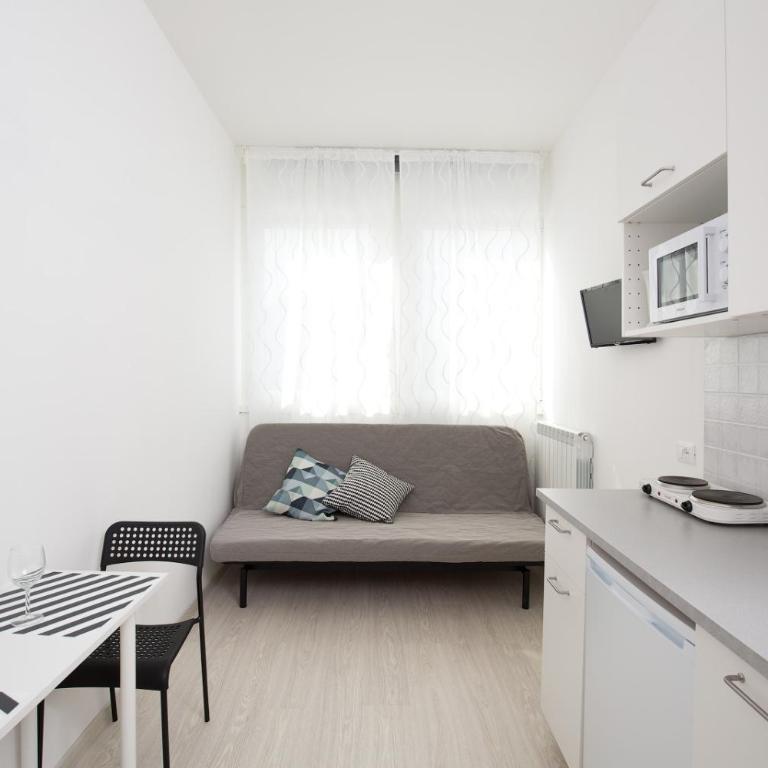 Rimini Youth Apartment - Camera Matrimoniale - 4