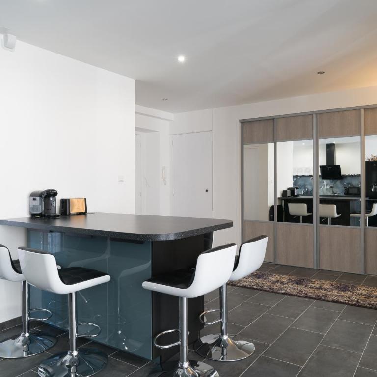 Calme & Spacieux - 100m2 - Gare St-Roch - Apartamento - 4