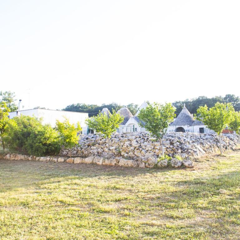 Trulli sul vignale in Masseria Santalachicca - Two-Bedroom House - 32