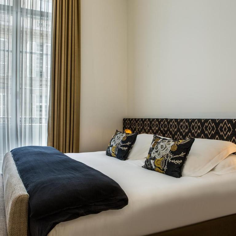 Hotel Marignan Champs-Elysées - Suite Prestige - 2