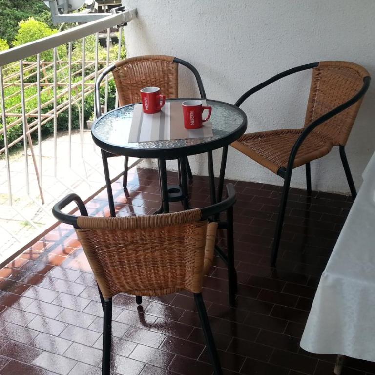 Apartmani Amfora - Igalo - One-Bedroom Suite - 10