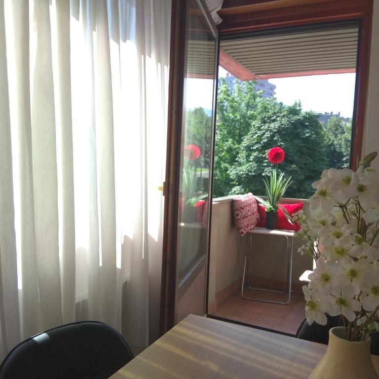 Amezola Park - Apartment with Garden View - 4