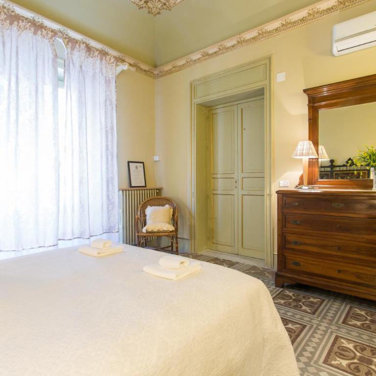 B&B Porta Carolina - Camera Tripla Superior - 1