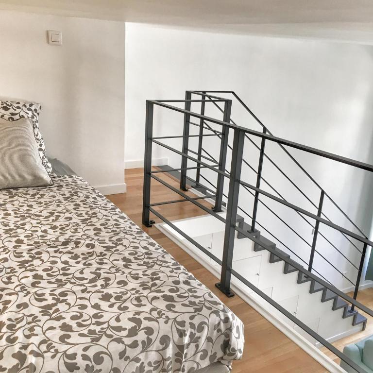 Homelivia, Appart FRIDA, mezzanine, déco raffinée et balcon - Appartement - 12