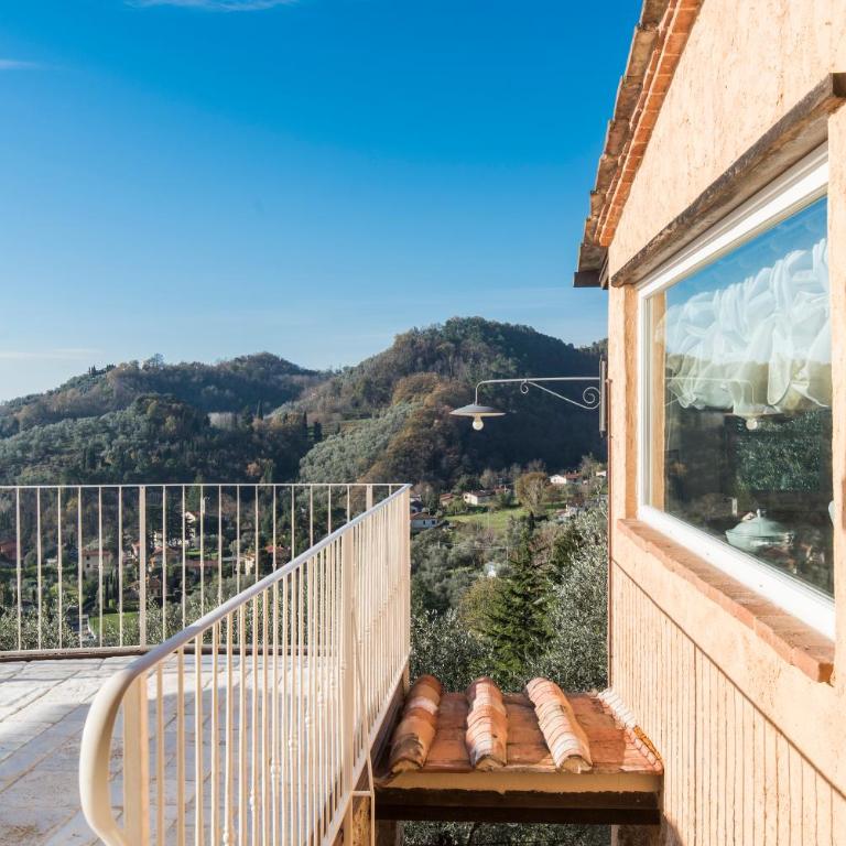 Charming farmhouse in the hills, private pool, sea view, dream panorama - Villa - 17