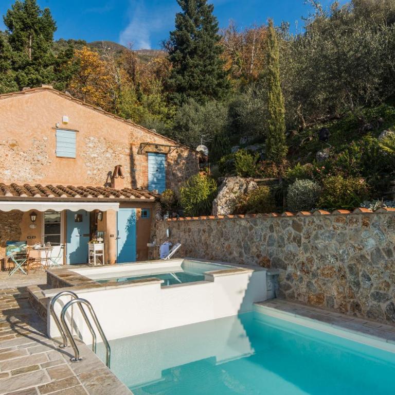 Charming farmhouse in the hills, private pool, sea view, dream panorama - Villa - 42