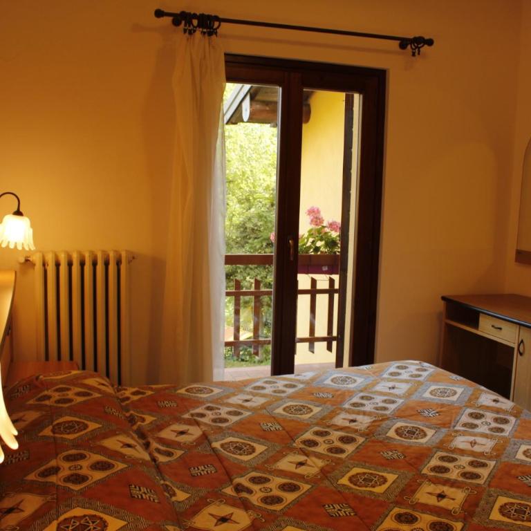 albergo ristorante le fontane - Camera Doppia con Letti Singoli con Balcone - 2