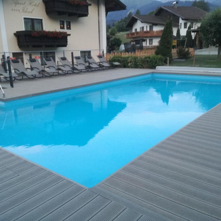 Apart Ideal - Doppelzimmer mit Balkon - 9